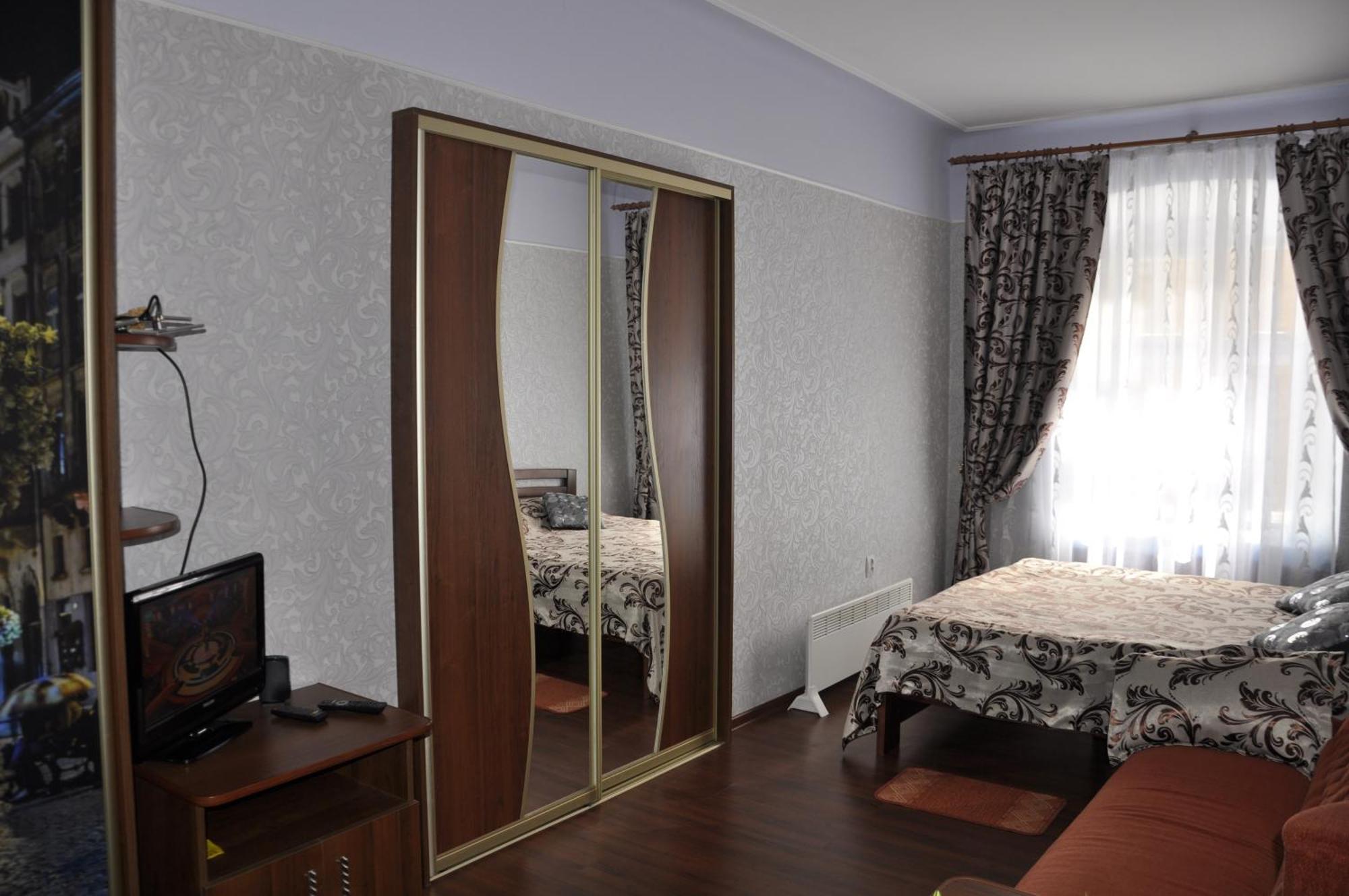 Apartments Near Rynok Square On Staroyevreyska And Fedorova Streets Lviv Luaran gambar