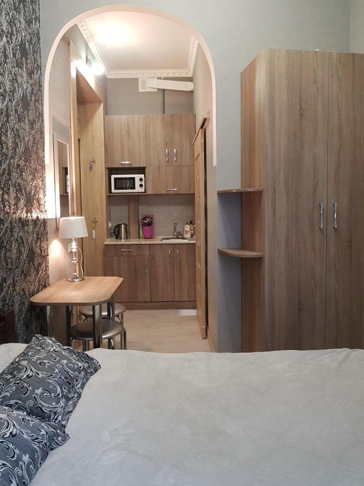 Apartments Near Rynok Square On Staroyevreyska And Fedorova Streets Lviv Bilik gambar
