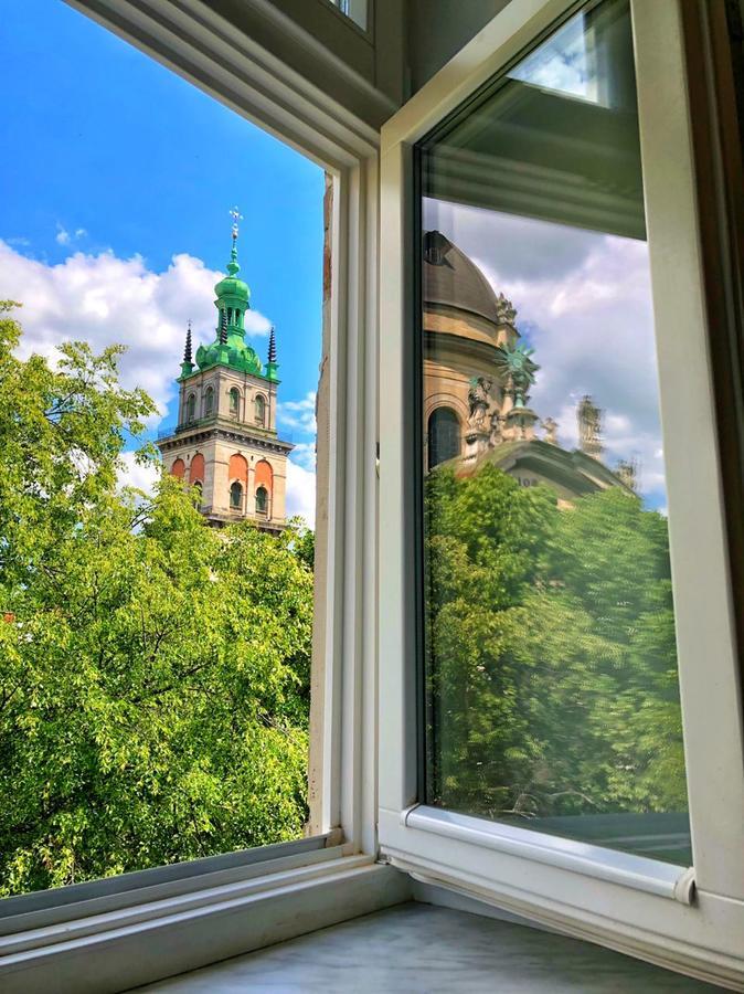 Apartments Near Rynok Square On Staroyevreyska And Fedorova Streets Lviv Luaran gambar